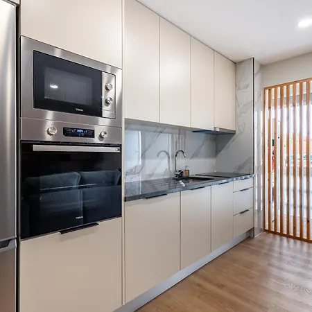 Appartamento Helena S Apartment, By Op